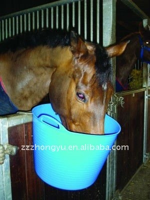 flexible rubber horse feeding buckets