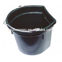 Food grade 5 gallon water bucket for horse