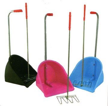 Horse stable manure scoop